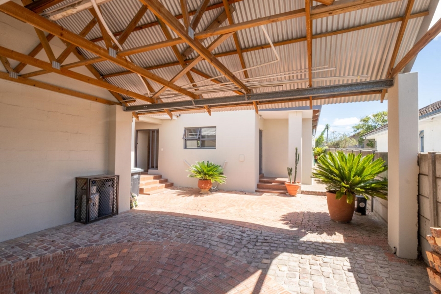 To Let 2 Bedroom Property for Rent in De La Haye Western Cape